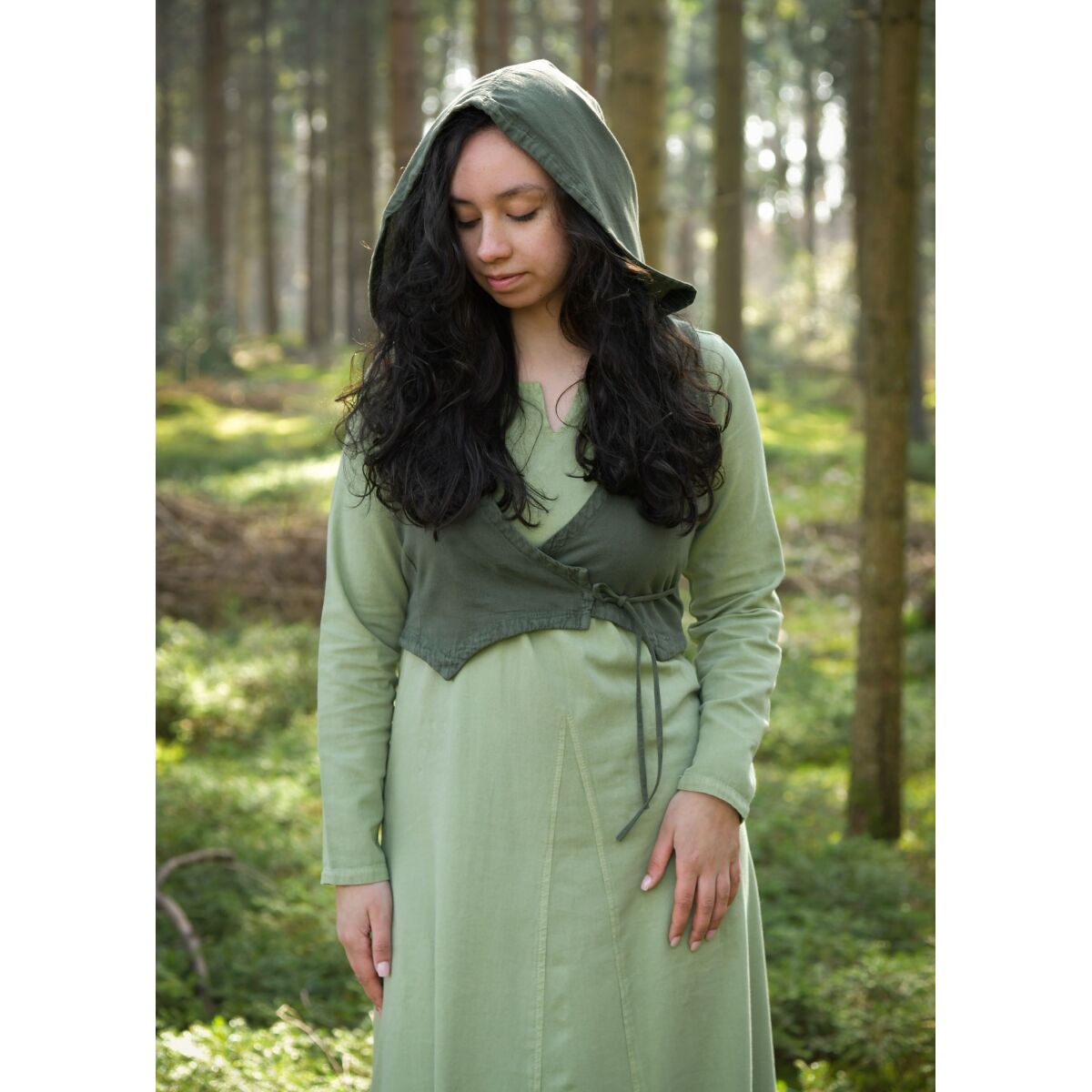 Middeleeuws damesgilet olijfgroene kap g box
